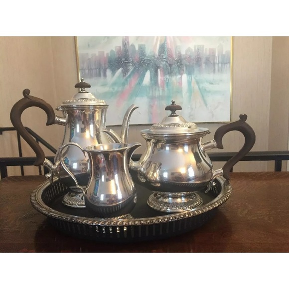 Wilcox Silverplated Tea Set With Wooden Handles